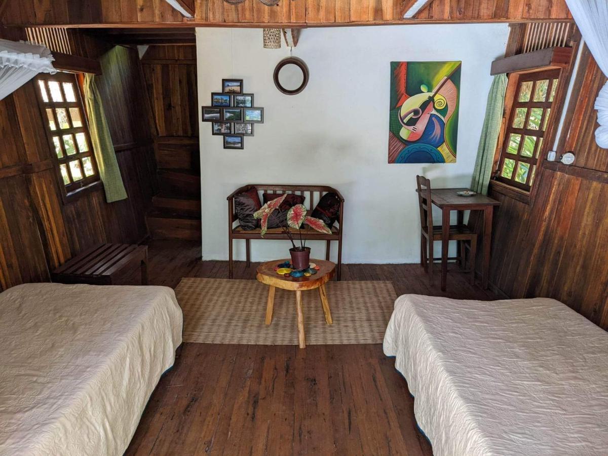 Les Acacias Bungalows Manambolo Экстерьер фото