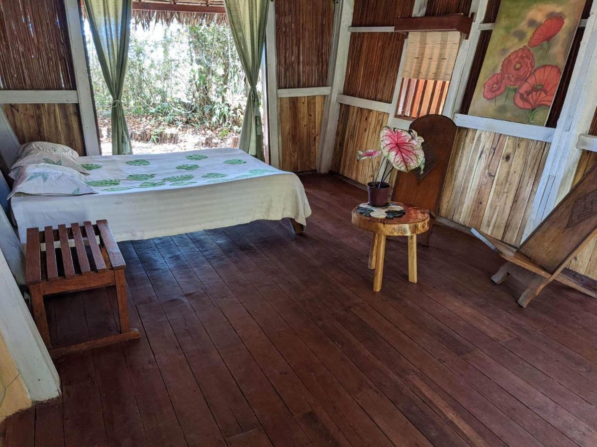 Les Acacias Bungalows Manambolo Экстерьер фото