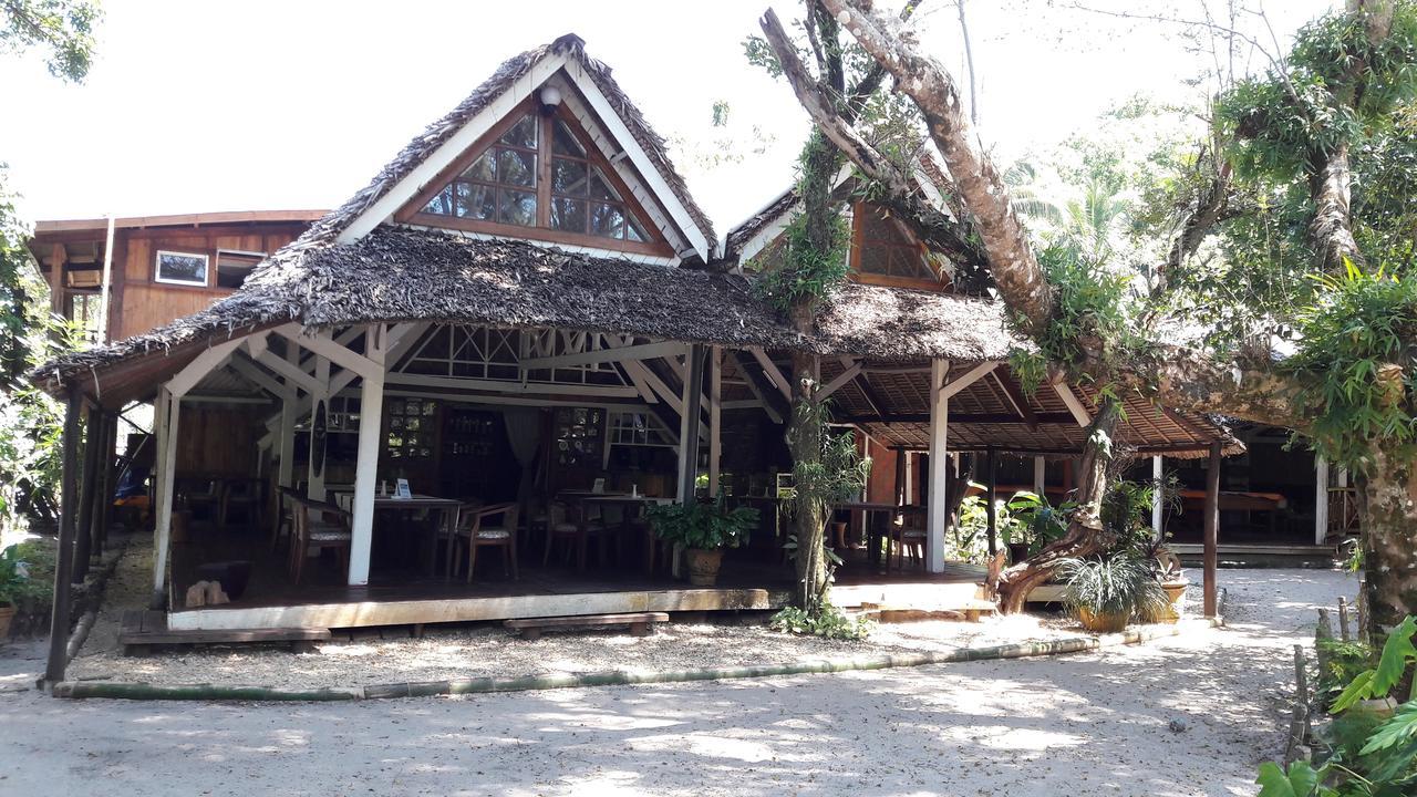 Les Acacias Bungalows Manambolo Экстерьер фото